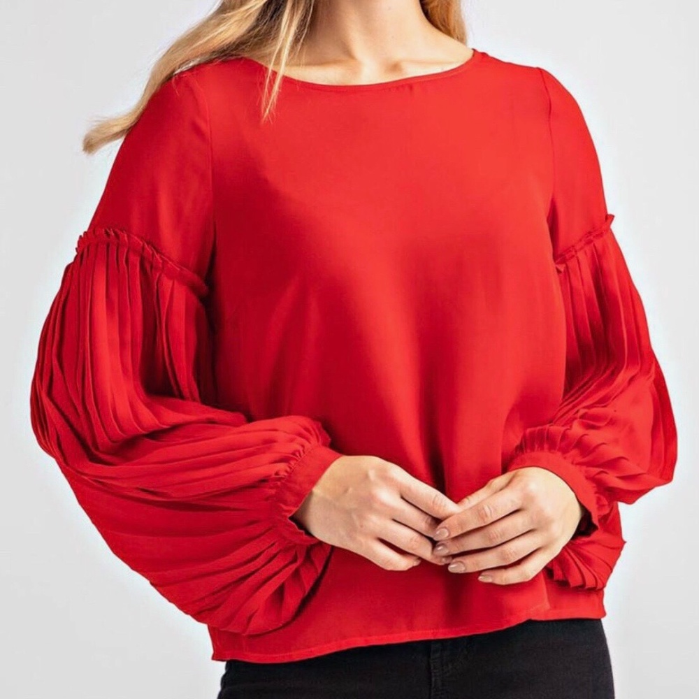 GLAM RED PLEATED SLEEVE BLOUSE